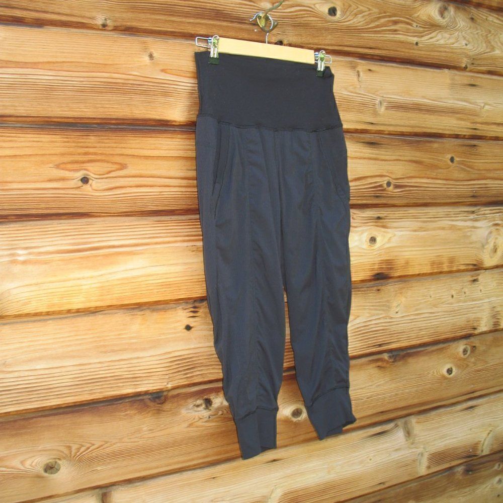 Lululemon In Flux Crop Pants Linerless Joggers Black - Picture 5 of 11